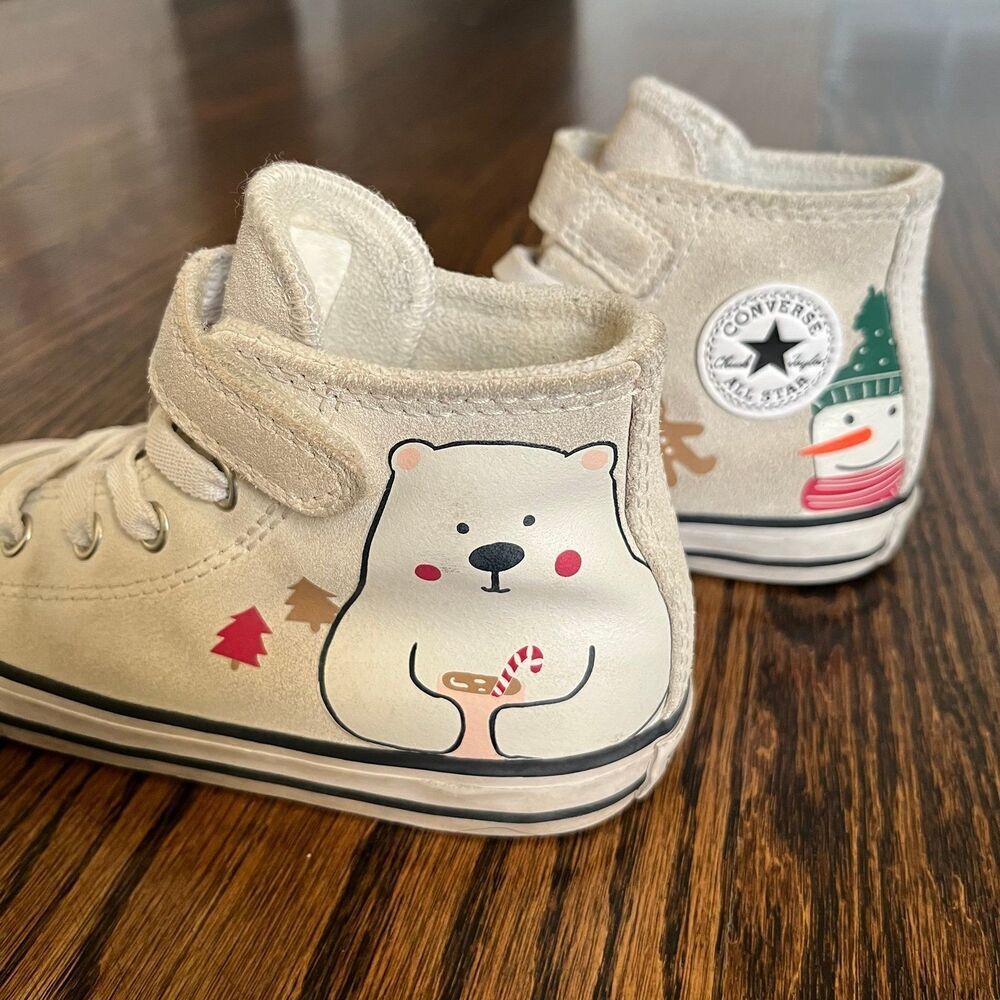 Converse Chuck Taylor All Star Winter Holidays Limited Edition Sneakers (Sz 9)